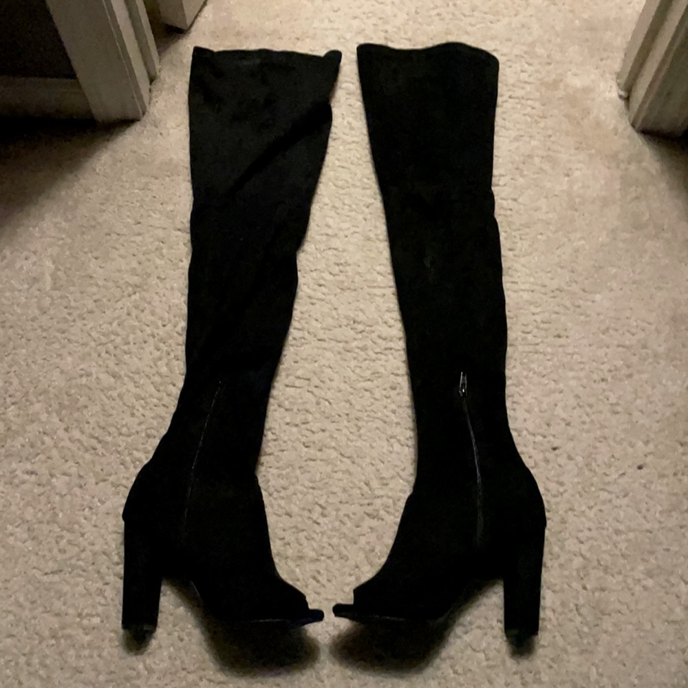 Knee high heels, worn once